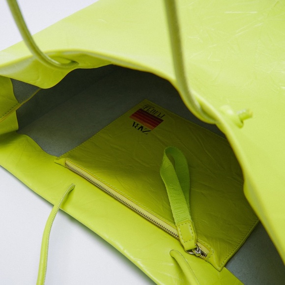 Purple(R) maxi tote bag - Picture 4 of 9